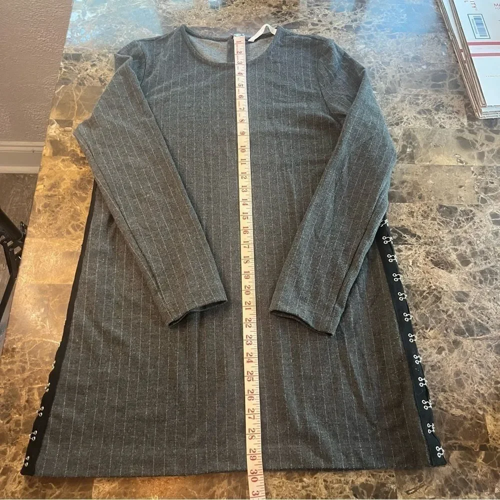 Womens Zara Long Length Gray Sweater Open Sides - Picture 3 of 11